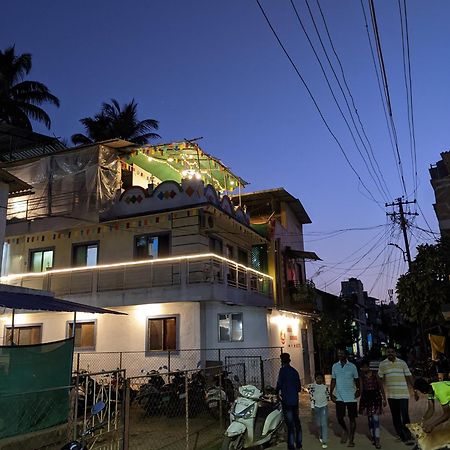 Awaara Backpackers Hostel, Alibag Bagian luar foto