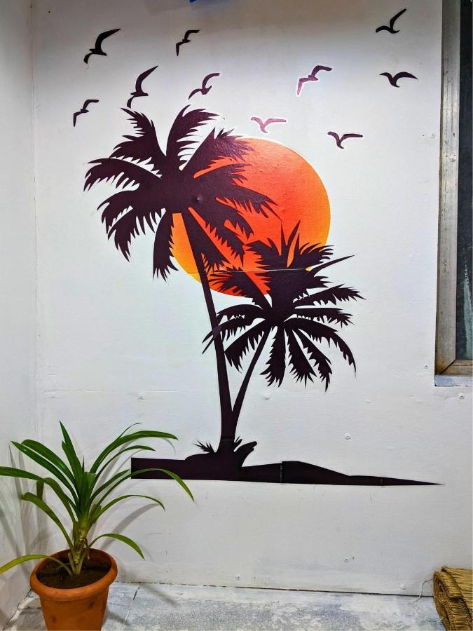 Awaara Backpackers Hostel, Alibag Bagian luar foto