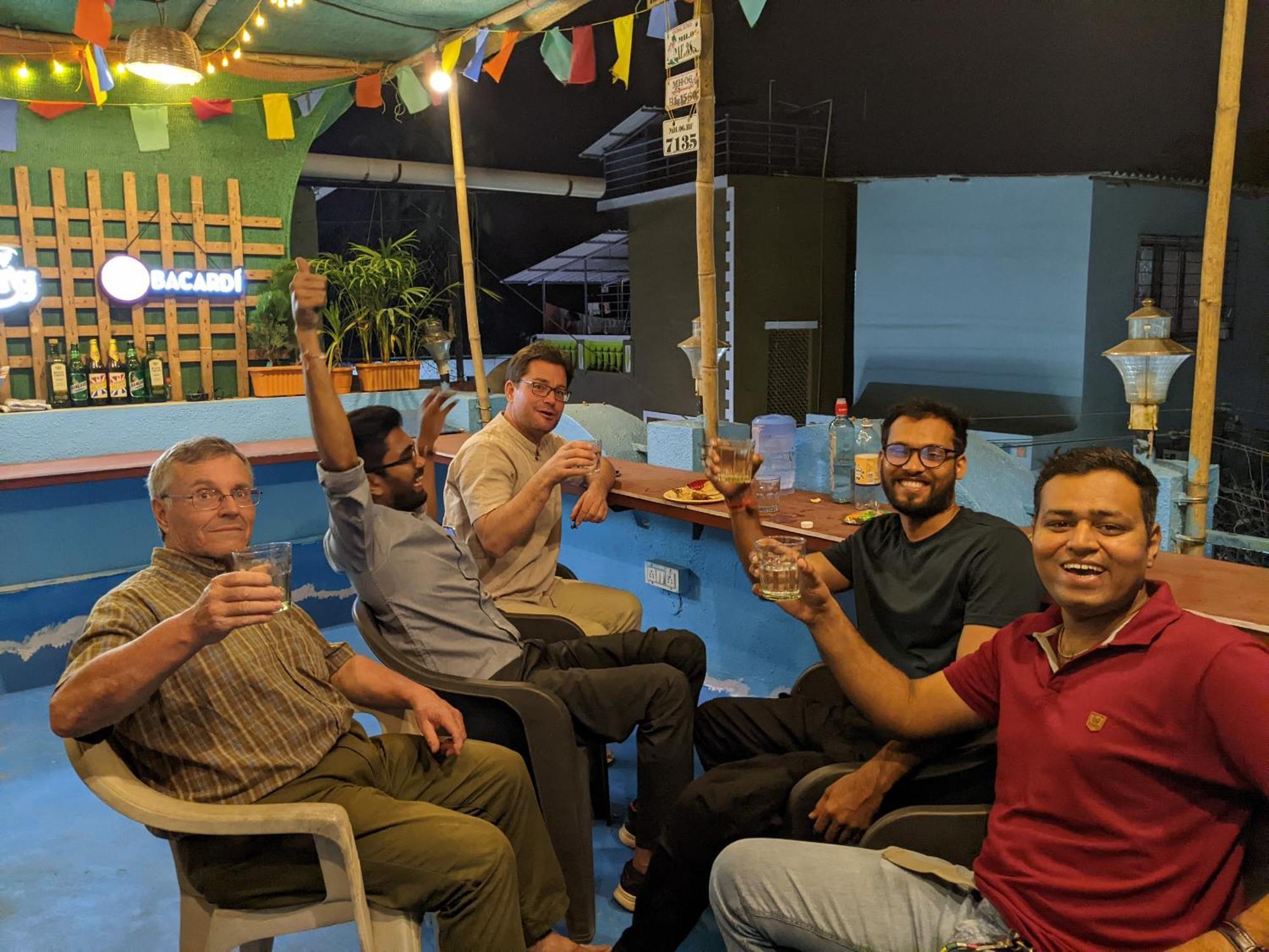 Awaara Backpackers Hostel, Alibag Bagian luar foto