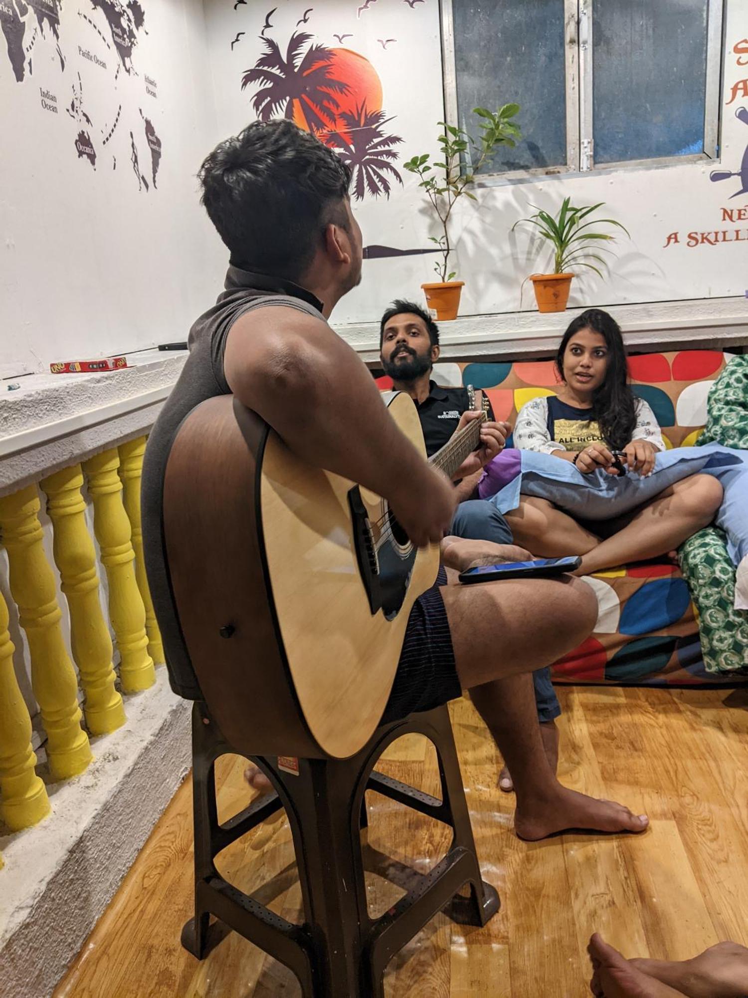 Awaara Backpackers Hostel, Alibag Bagian luar foto