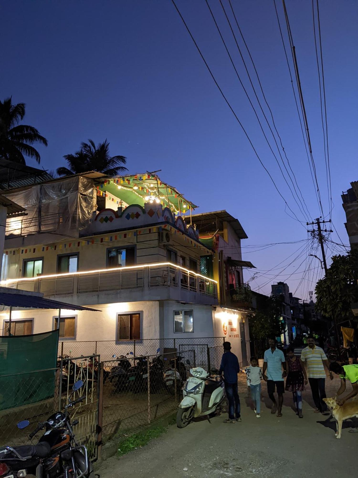 Awaara Backpackers Hostel, Alibag Bagian luar foto
