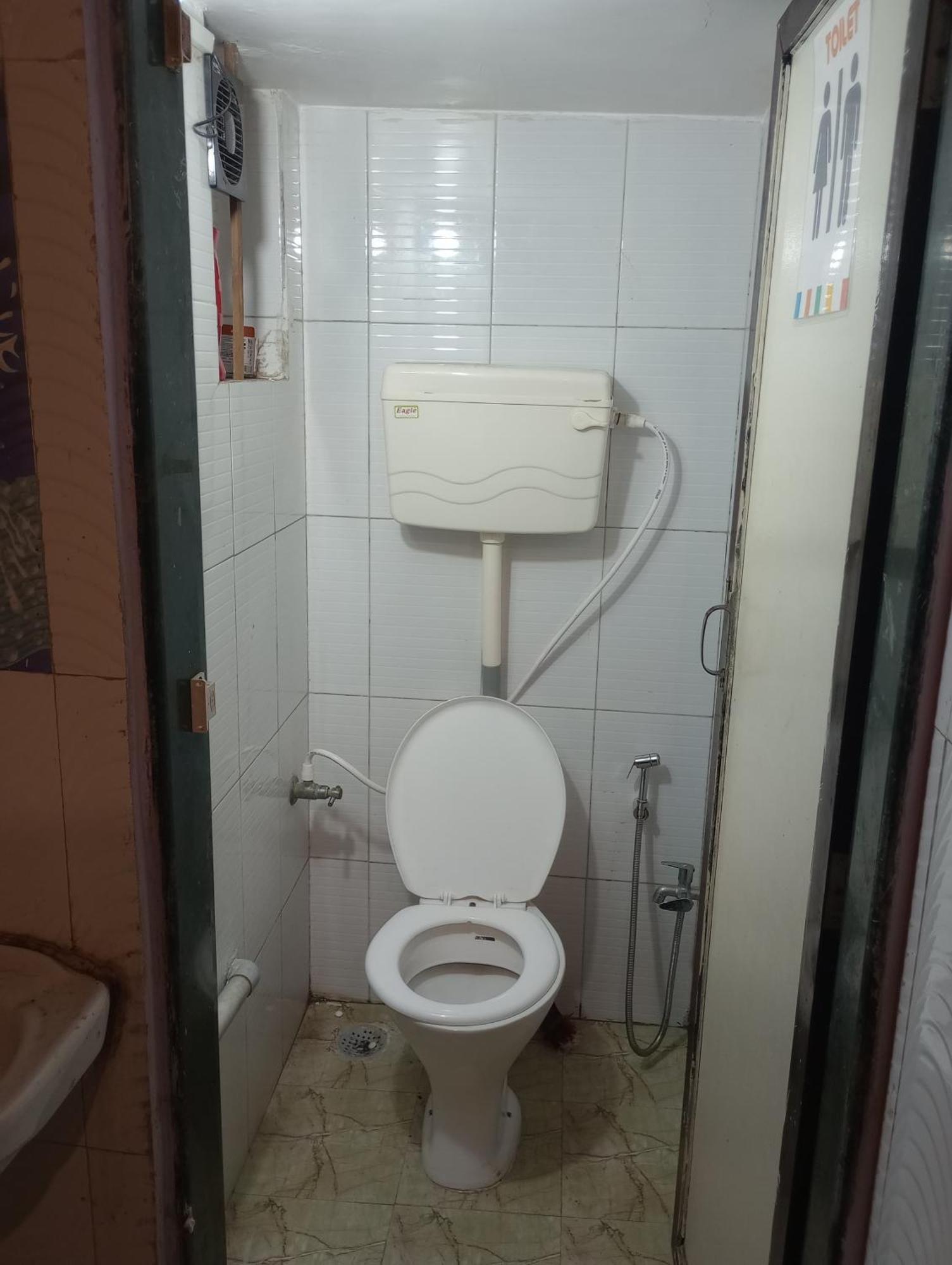 Awaara Backpackers Hostel, Alibag Bagian luar foto